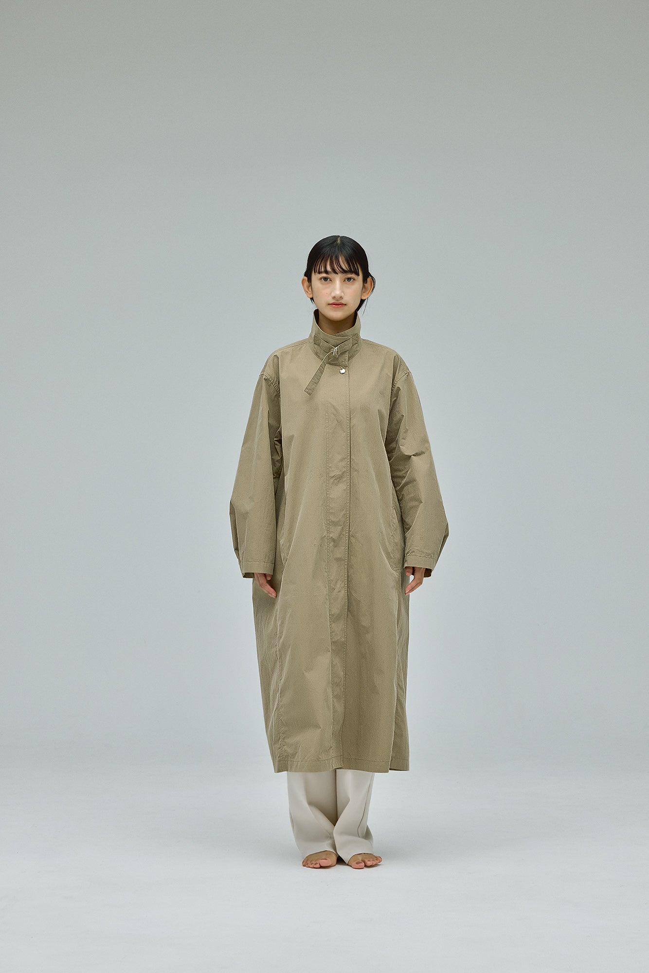 <khaki beige> model:171cm Lサイズ着用