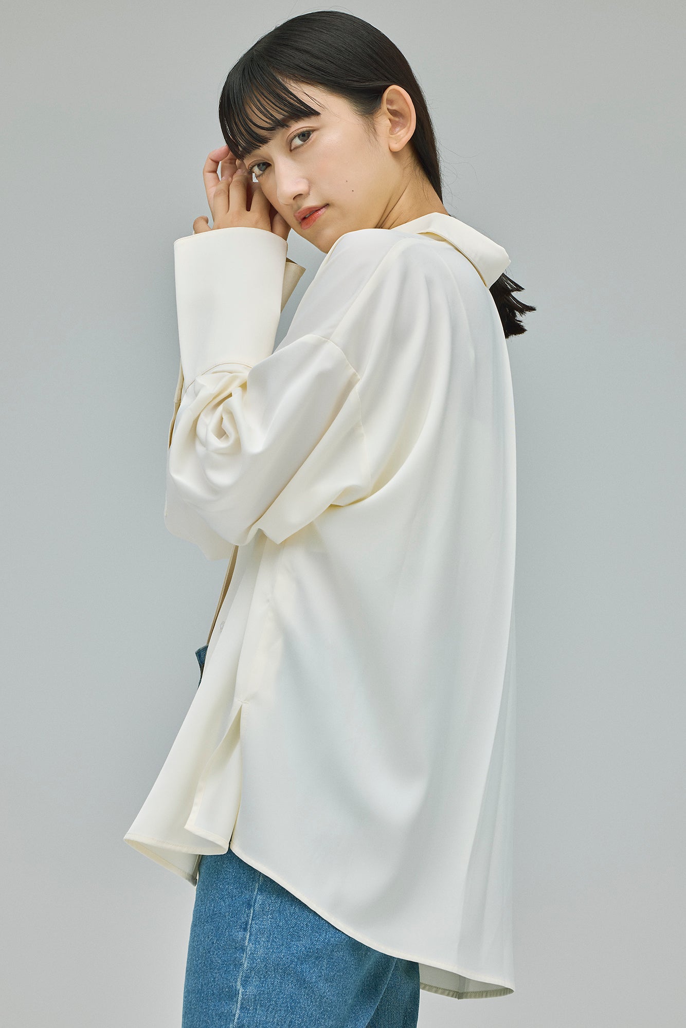 【SALE】satin shirt