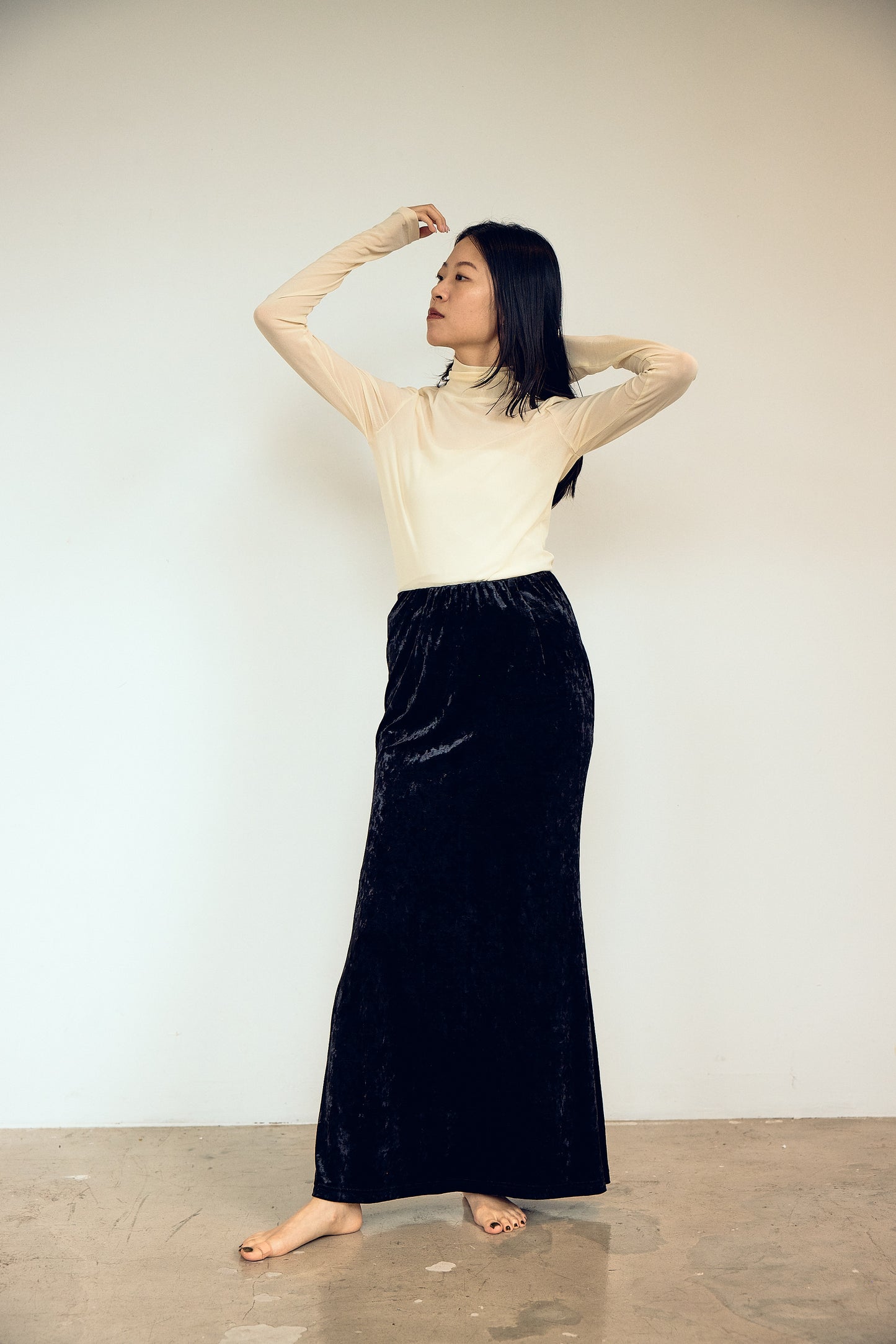 velours slit skirt